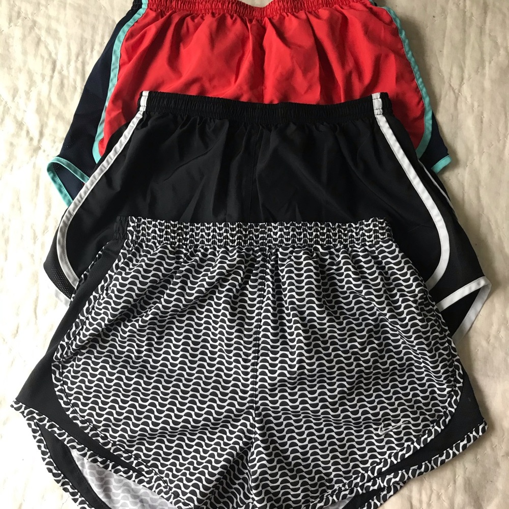 Nike tempo shorts bundle women’s